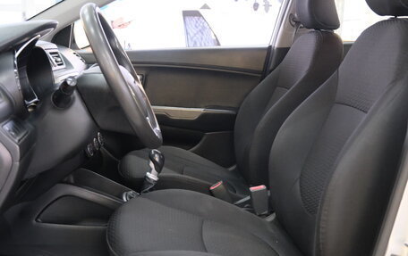 KIA Rio III рестайлинг, 2017 год, 1 039 000 рублей, 8 фотография
