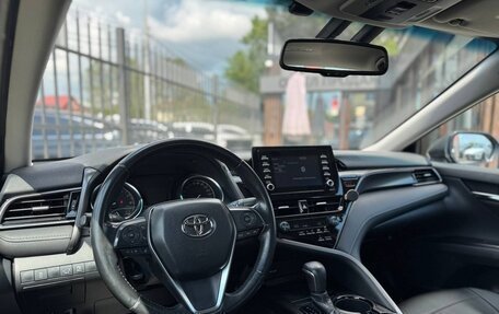 Toyota Camry, 2021 год, 2 569 000 рублей, 9 фотография