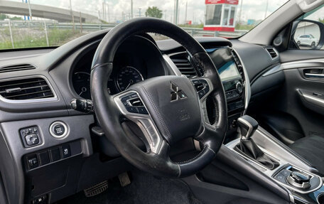 Mitsubishi Pajero Sport III рестайлинг, 2019 год, 2 997 000 рублей, 14 фотография