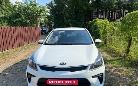 KIA Rio IV, 2019 год, 1 200 000 рублей, 15 фотография