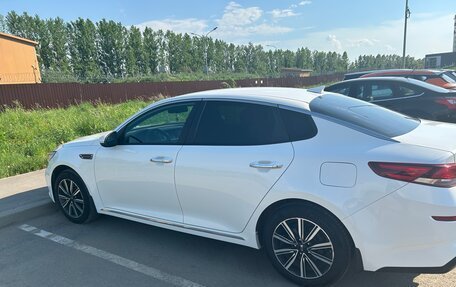 KIA Optima IV, 2018 год, 2 200 000 рублей, 10 фотография