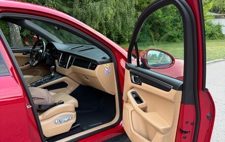 Porsche Macan I рестайлинг, 2018 год, 4 400 000 рублей, 23 фотография