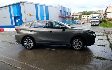 Toyota Harrier, 2021 год, 4 800 000 рублей, 3 фотография
