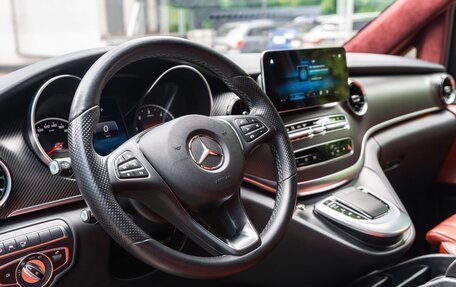 Mercedes-Benz V-Класс, 2022 год, 10 500 000 рублей, 37 фотография