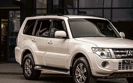 Mitsubishi Pajero IV, 2014 год, 2 065 000 рублей, 7 фотография