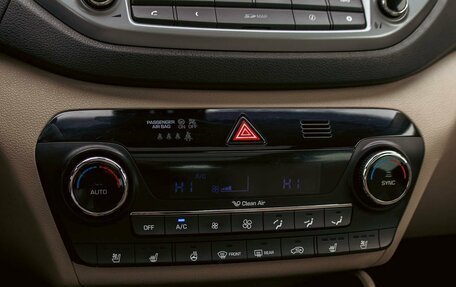 Hyundai Tucson III, 2018 год, 1 825 000 рублей, 15 фотография
