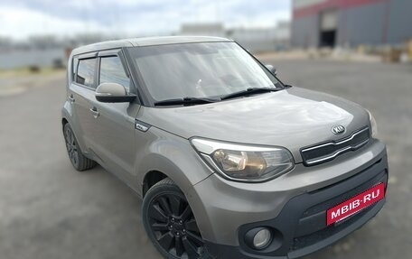 KIA Soul II рестайлинг, 2018 год, 970 000 рублей, 3 фотография