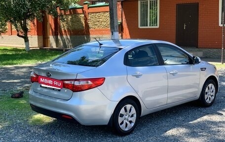 KIA Rio III рестайлинг, 2013 год, 720 000 рублей, 2 фотография