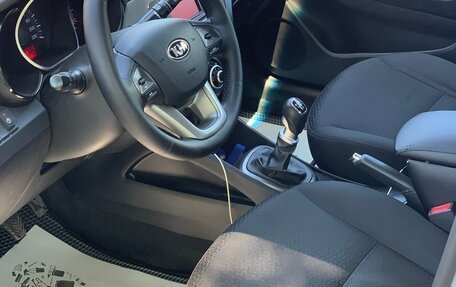 KIA Rio III рестайлинг, 2013 год, 720 000 рублей, 12 фотография