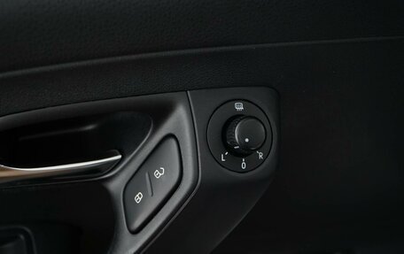 Volkswagen Polo VI (EU Market), 2015 год, 867 077 рублей, 12 фотография