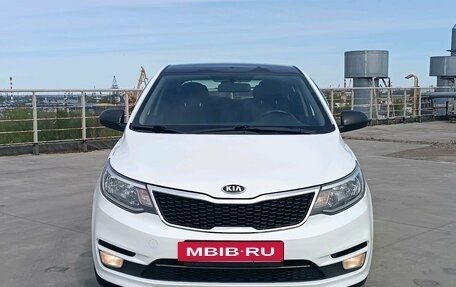 KIA Rio III рестайлинг, 2017 год, 1 050 000 рублей, 2 фотография