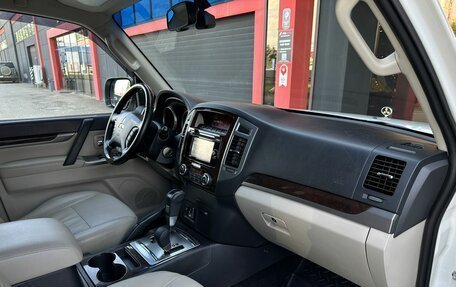 Mitsubishi Pajero IV, 2020 год, 3 480 000 рублей, 21 фотография
