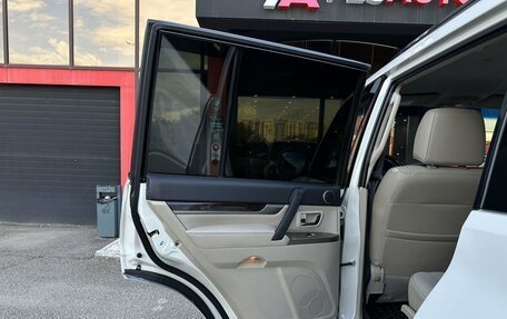 Mitsubishi Pajero IV, 2020 год, 3 480 000 рублей, 23 фотография