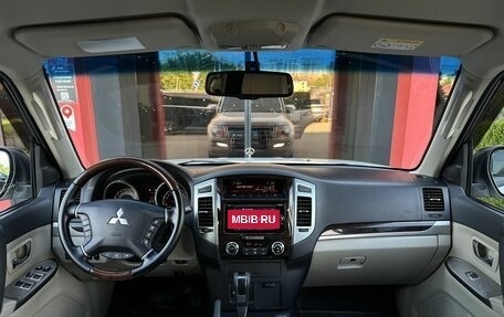 Mitsubishi Pajero IV, 2020 год, 3 480 000 рублей, 14 фотография