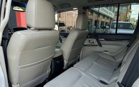 Mitsubishi Pajero IV, 2020 год, 3 480 000 рублей, 24 фотография