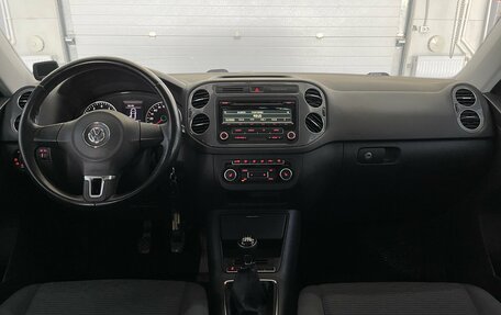 Volkswagen Tiguan I, 2012 год, 1 059 000 рублей, 10 фотография