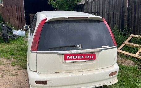 Honda Stream I рестайлинг, 2002 год, 310 000 рублей, 3 фотография