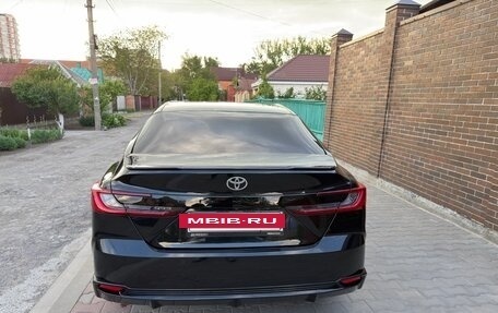 Toyota Camry, 2024 год, 3 290 000 рублей, 5 фотография