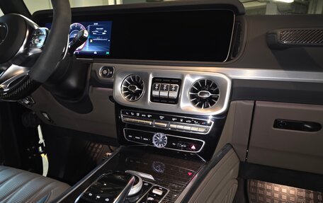 Mercedes-Benz G-Класс AMG, 2020 год, 21 000 000 рублей, 27 фотография