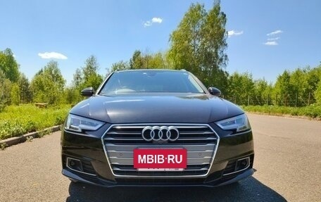 Audi A4, 2018 год, 1 700 000 рублей, 3 фотография