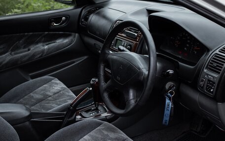 Mitsubishi Galant VIII, 2001 год, 470 000 рублей, 21 фотография