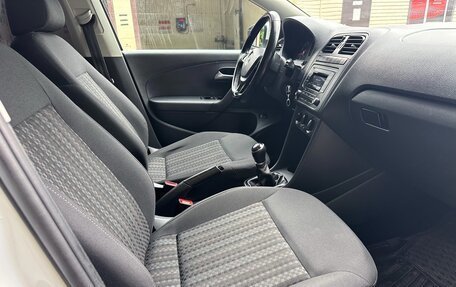 Volkswagen Polo VI (EU Market), 2017 год, 1 098 000 рублей, 31 фотография