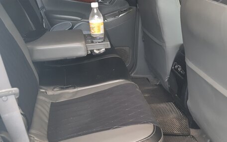 Toyota Land Cruiser Prado 120 рестайлинг, 2004 год, 1 700 000 рублей, 8 фотография