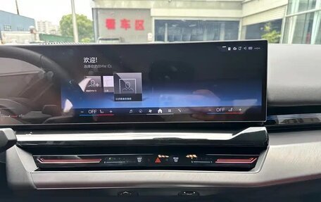 BMW 5 серия, 2024 год, 4 657 000 рублей, 6 фотография