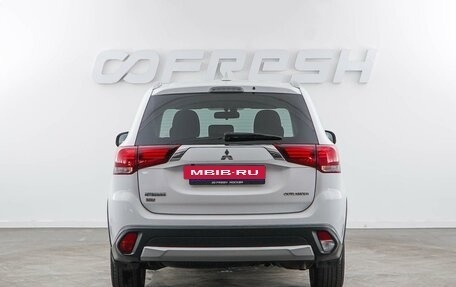 Mitsubishi Outlander III рестайлинг 3, 2018 год, 2 035 055 рублей, 4 фотография