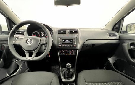 Volkswagen Polo VI (EU Market), 2019 год, 1 065 000 рублей, 13 фотография