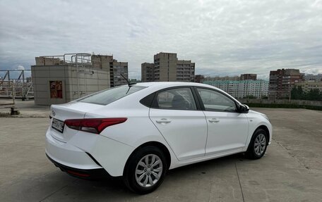 Hyundai Solaris II рестайлинг, 2021 год, 1 295 000 рублей, 6 фотография