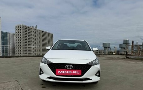 Hyundai Solaris II рестайлинг, 2021 год, 1 295 000 рублей, 3 фотография