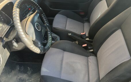 Volkswagen Golf IV, 2002 год, 190 000 рублей, 1 фотография