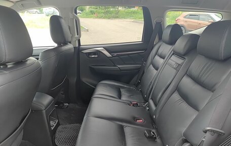Mitsubishi Pajero Sport III рестайлинг, 2020 год, 3 099 800 рублей, 15 фотография