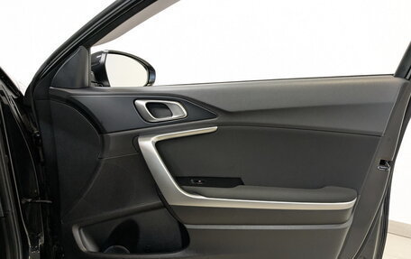 KIA cee'd III, 2021 год, 2 285 000 рублей, 24 фотография