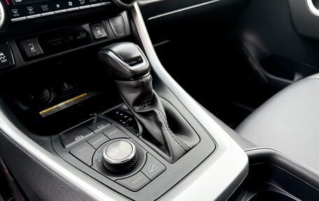 Toyota RAV4, 2021 год, 4 490 000 рублей, 33 фотография