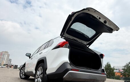 Toyota RAV4, 2021 год, 4 490 000 рублей, 36 фотография