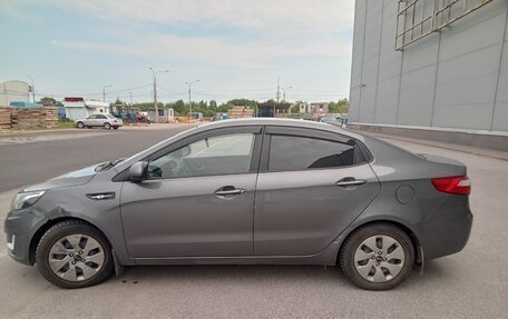 KIA Rio III рестайлинг, 2012 год, 600 000 рублей, 2 фотография