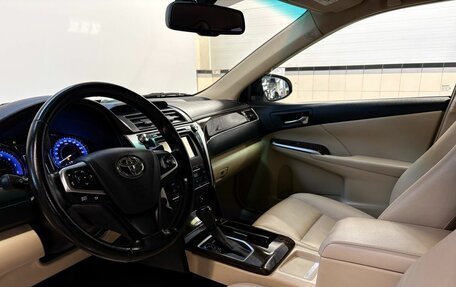 Toyota Camry, 2015 год, 2 099 900 рублей, 4 фотография