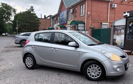 Hyundai i20 IB рестайлинг, 2010 год, 575 000 рублей, 2 фотография