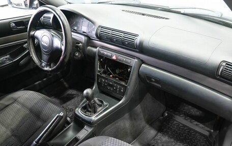 Audi A4, 1999 год, 269 900 рублей, 9 фотография