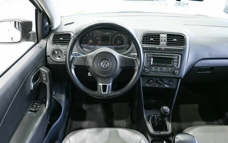Volkswagen Polo VI (EU Market), 2013 год, 679 900 рублей, 10 фотография