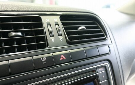 Volkswagen Polo VI (EU Market), 2013 год, 679 900 рублей, 14 фотография