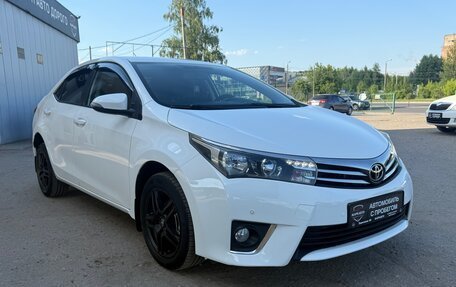 Toyota Corolla, 2015 год, 1 365 000 рублей, 4 фотография