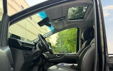 Hyundai Staria, 2022 год, 4 800 000 рублей, 17 фотография