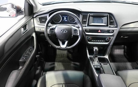Hyundai Sonata VII, 2019 год, 1 799 900 рублей, 11 фотография