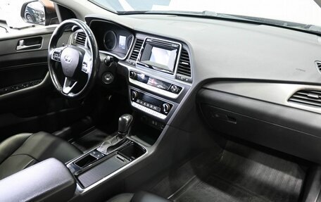 Hyundai Sonata VII, 2019 год, 1 799 900 рублей, 9 фотография