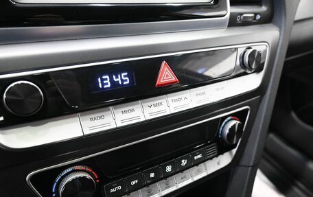 Hyundai Sonata VII, 2019 год, 1 799 900 рублей, 18 фотография