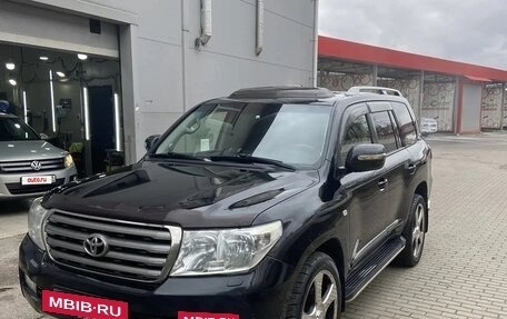 Toyota Land Cruiser 200, 2011 год, 2 750 000 рублей, 4 фотография