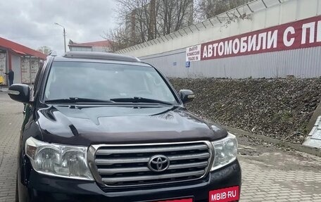 Toyota Land Cruiser 200, 2011 год, 2 750 000 рублей, 3 фотография